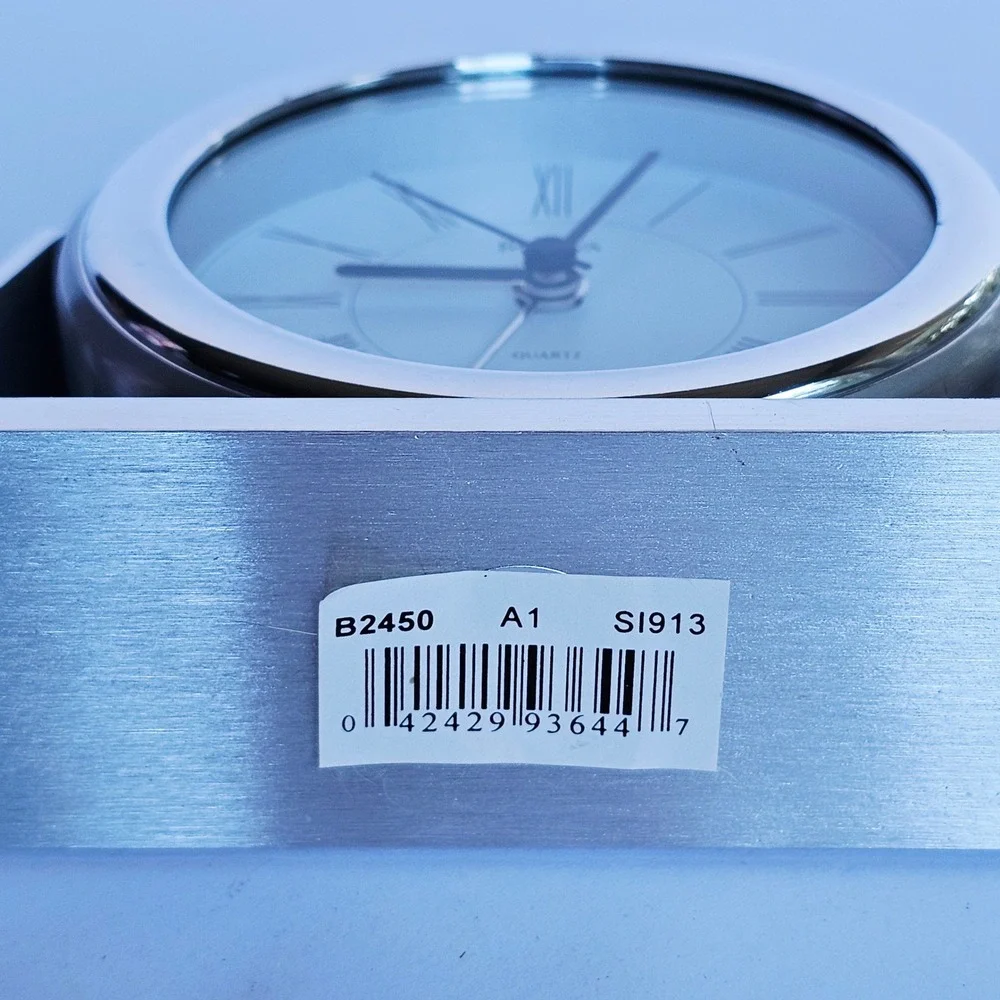 Bulova Sedona Tabletop Brushed Aluminum Clock B2450 Roman Numerals‎ WORKS 1425